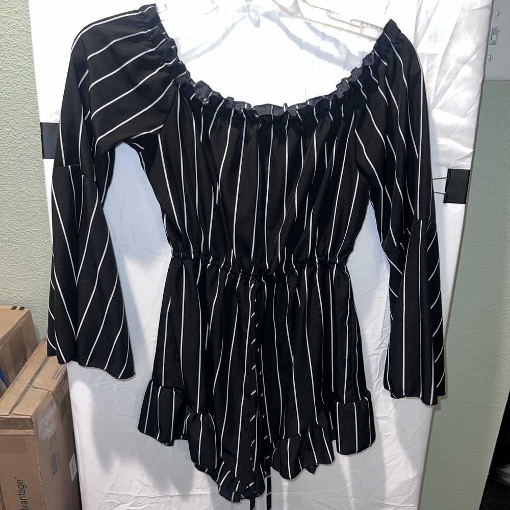 Angel Sleeve Off Shoulder Black White Striped Shorts Romper Small Whimsigoth